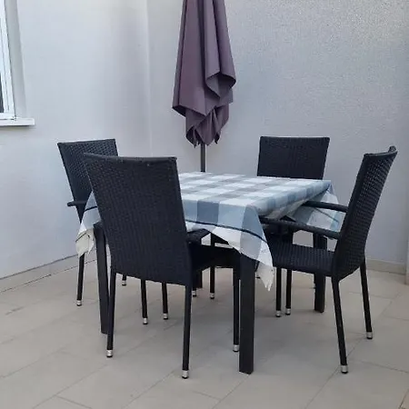 Olivija Apartment *